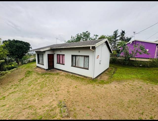 3 BEDROOM HOUSE FOR SALE IN KWAMASHU